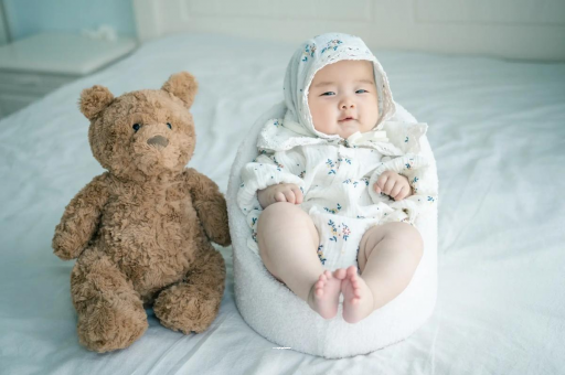 霸州宝宝吐奶是什么原因